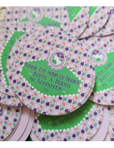 Bougie artisanale, parfumée dans sa boite à bijoux en verre réutilisable après usage