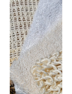 4 fibres végétales différentes et un tissage plus ou moins serré pour un gommage sur mesure.