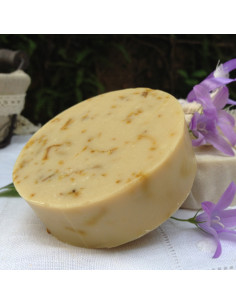 Savon vegan, naturel Patchouli et lait d'amande.