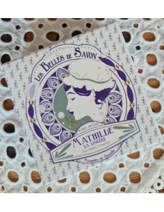 savon naturellement riche en glycérine à la lavande et au lait de chèvre bio